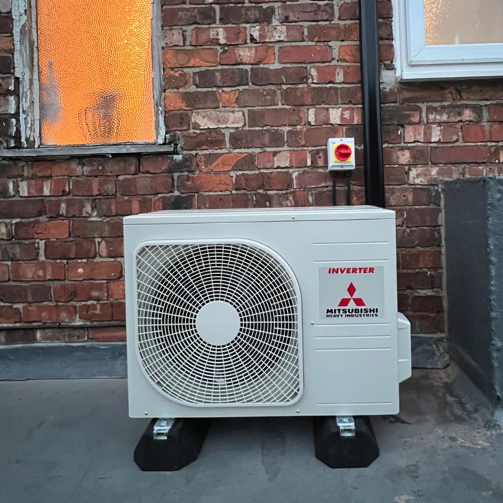 Air conditioning install Manchester
